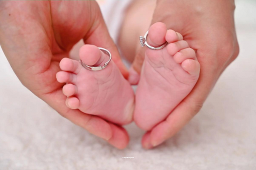 库尔勒孕妇多久肚子变大